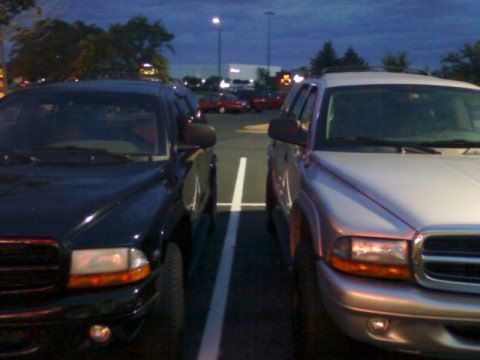 TS lift vs no lift just happened to pull up next to one at the movie store. so i snapped this with my phone