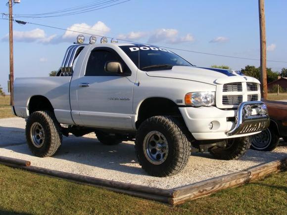 sitting up on 37x12.5 - 18's