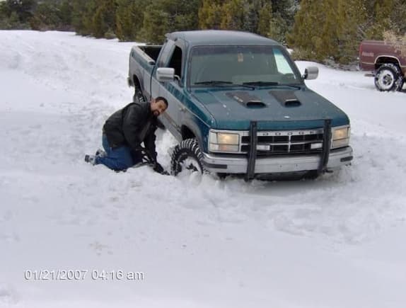 93 dakota 1st and only stuck in over 2-3ft of snow.