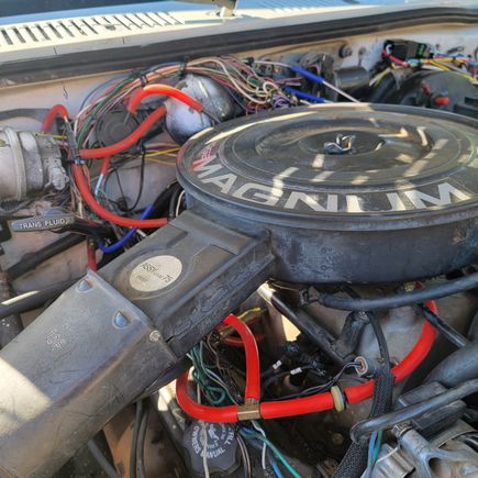 The red hoses will make it run more better and the rats nest