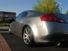 04 g35 coupe still own
tein s techs
2 apline type r 10s custom box w alpine amp