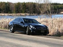 G37S - front right