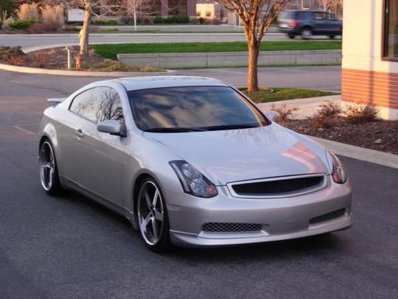 New eyelids installed.  Now she looks PISSED!  (c: