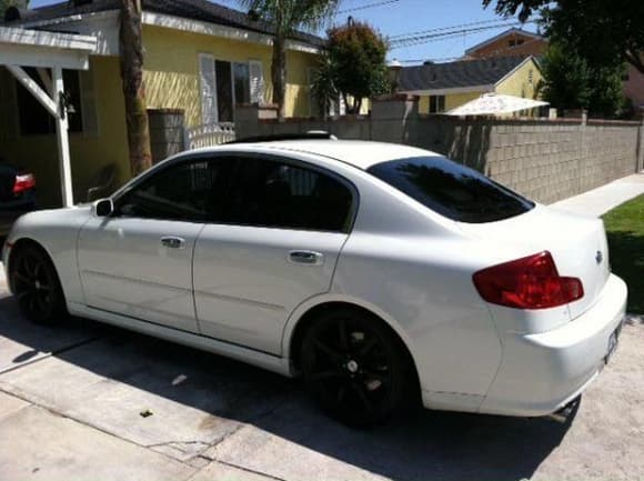 2006 G35 SEDAN. NEW TINTS.