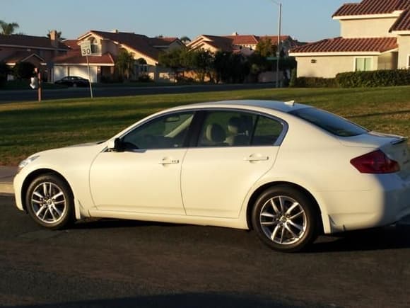 G35X Left Rear. The second-generation G35 Sedan's vibrant design began as an evolution of the original's, with its long, wave-like hood, raked A-pillars and athletic stance. It is clean, simple and projects a balance of power and grace that is suggestive of the performance potential within.