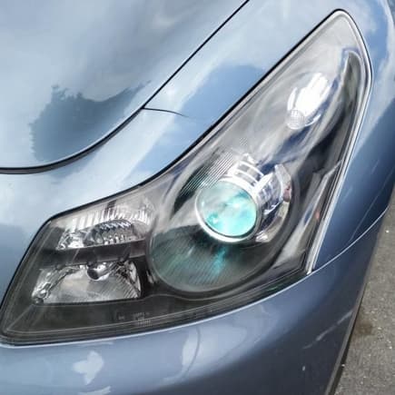 Painted headlight housing black with 8000k bulb