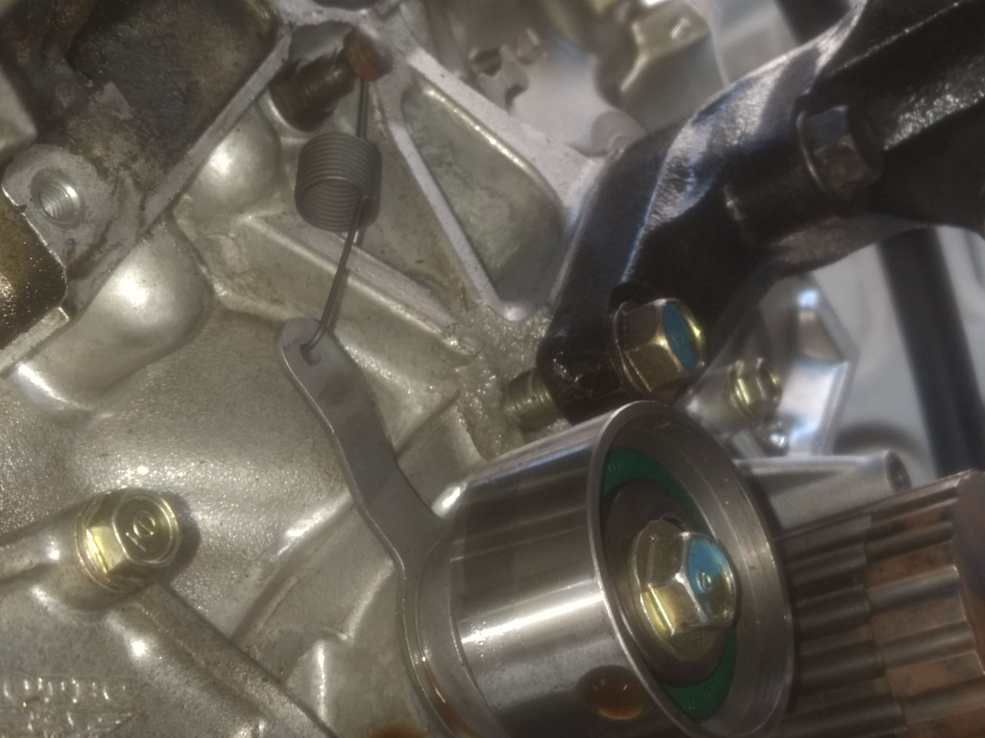 DIY Repair: lower torque mount, lower engine mount broken bolt - Honda-Tech  - Honda Forum Discussion