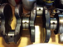 Cleaning the oil holes in the crank...