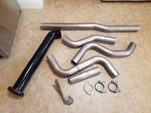 3 inch stainless steel, mandrel bend EF kit from KTeller. 3.5 silicon tubing with Vstack.