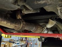 See that black patch on the transmission? The engine had a rear seal leaking when i got it, and thats from then. No more leaks after 2.5 years.