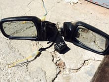 88-91 civic power mirrors with swith and mirror pigtails $100 OBO