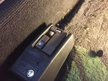 All done! There is a little gap between the carpet and the cover that I want to fill in. Any thoughts on what/how to fill it?