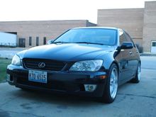 2002 LEXUS IS300- 5SPEED NAVI- SOLD
