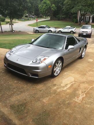 2004 Silver/Silver :)