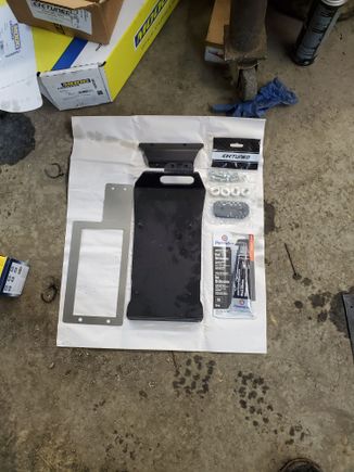 Ktuned shiftet plate! Now I will be able to have cup holders again!