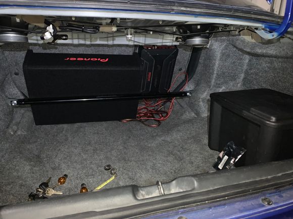 Still have those trunk goals in mind.. have to forget about the idea of having a spare tire, you’ll see why! 