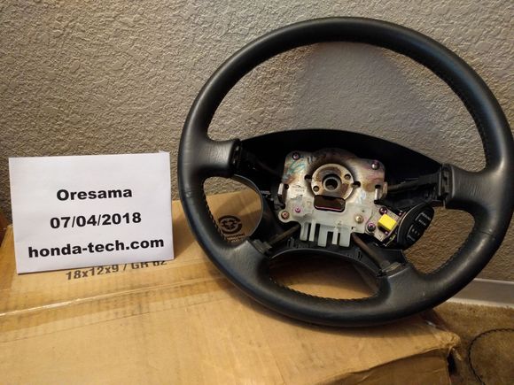 99-00 Civic Si Leather Wrapped steering wheel. Yes unlike ohter Civics the Si had a leather wrapped steering wheel : $45.00 Shipped