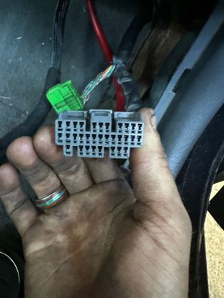 Obd2 body/dash harness connector