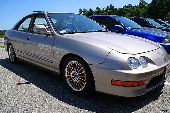'01 DB8 - Titanium Metallic -
