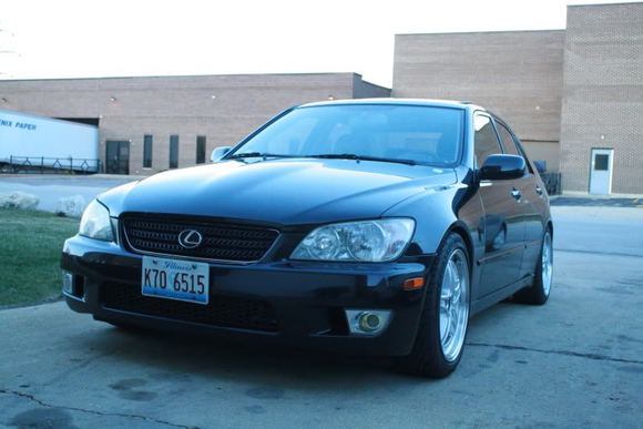 2002 LEXUS IS300- 5SPEED NAVI- SOLD