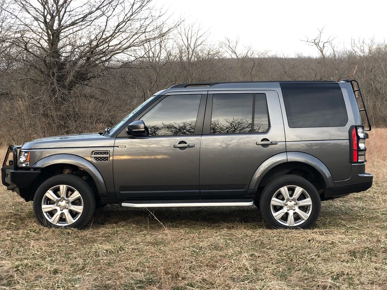 Introducing myself and my 2015 LR4 with ARB Bull Bar Land Rover