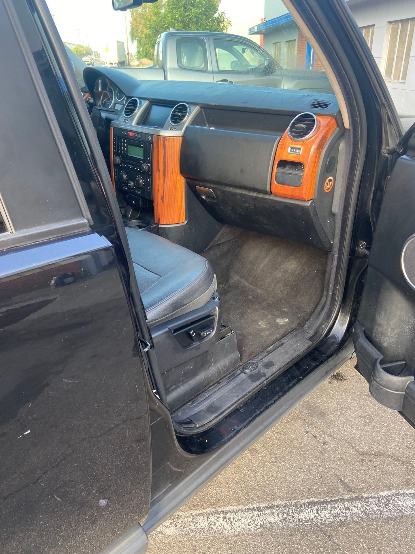 2008 Land Rover LR3 - 2008 Land Rover LR3 HSE - Used - VIN SALAG25478A460025 - 248,302 Miles - 8 cyl - 4WD - Automatic - SUV - Black - Monrovia, CA 91016, United States