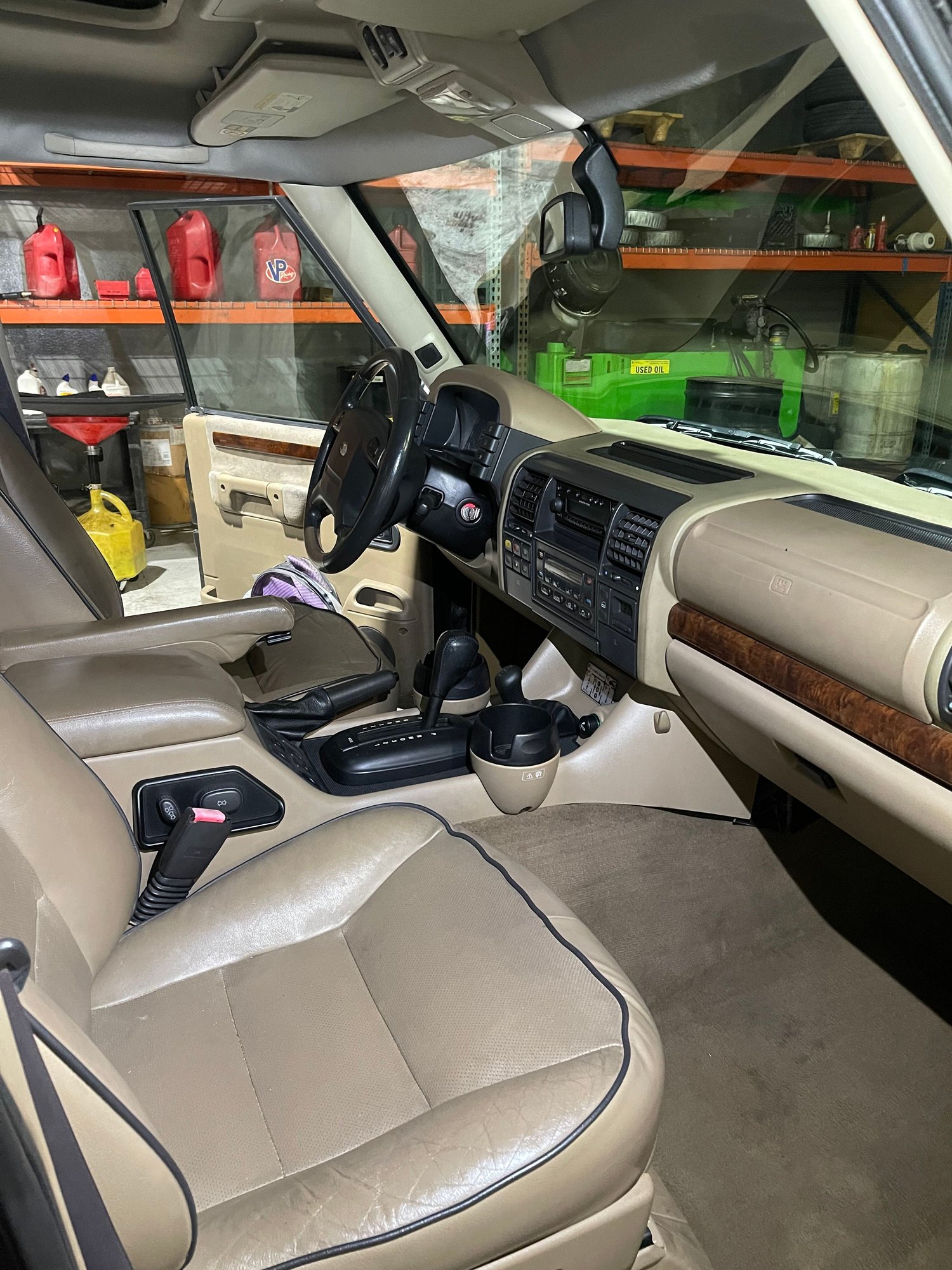 2002 Land Rover Discovery - Rebuilt 4.6 Disco 2 for sale - Used - VIN SALTY12492A760803 - 212,269 Miles - 8 cyl - 4WD - Automatic - SUV - Black - Las Vegas, NV 89109, United States