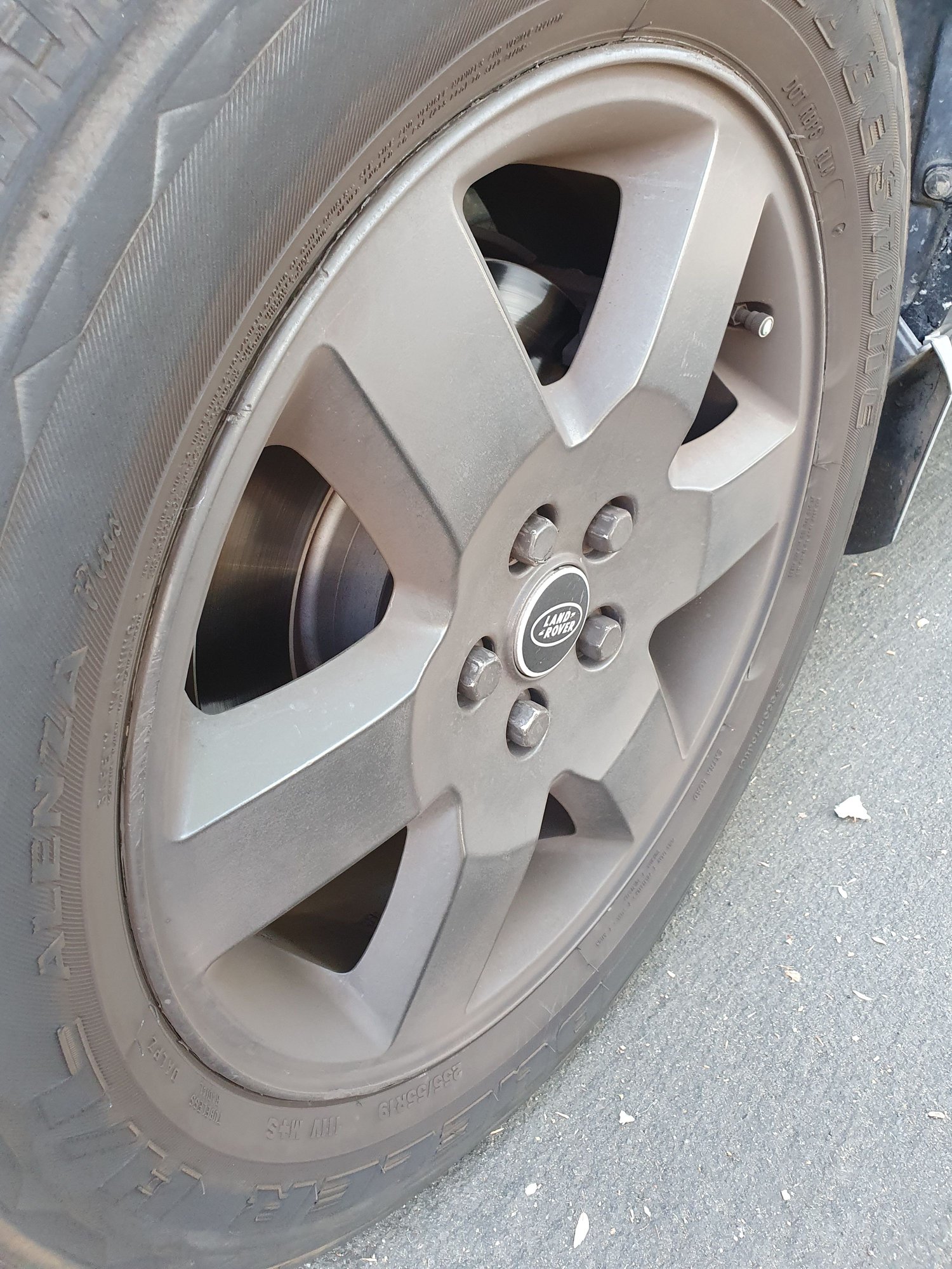 Wheels and Tires/Axles - LR3 19inch Wheels + Tires x4 - Used - 2005 to 2009 Land Rover LR3 - 2010 to 2016 Land Rover LR4 - Los Angeles, CA 90068, United States