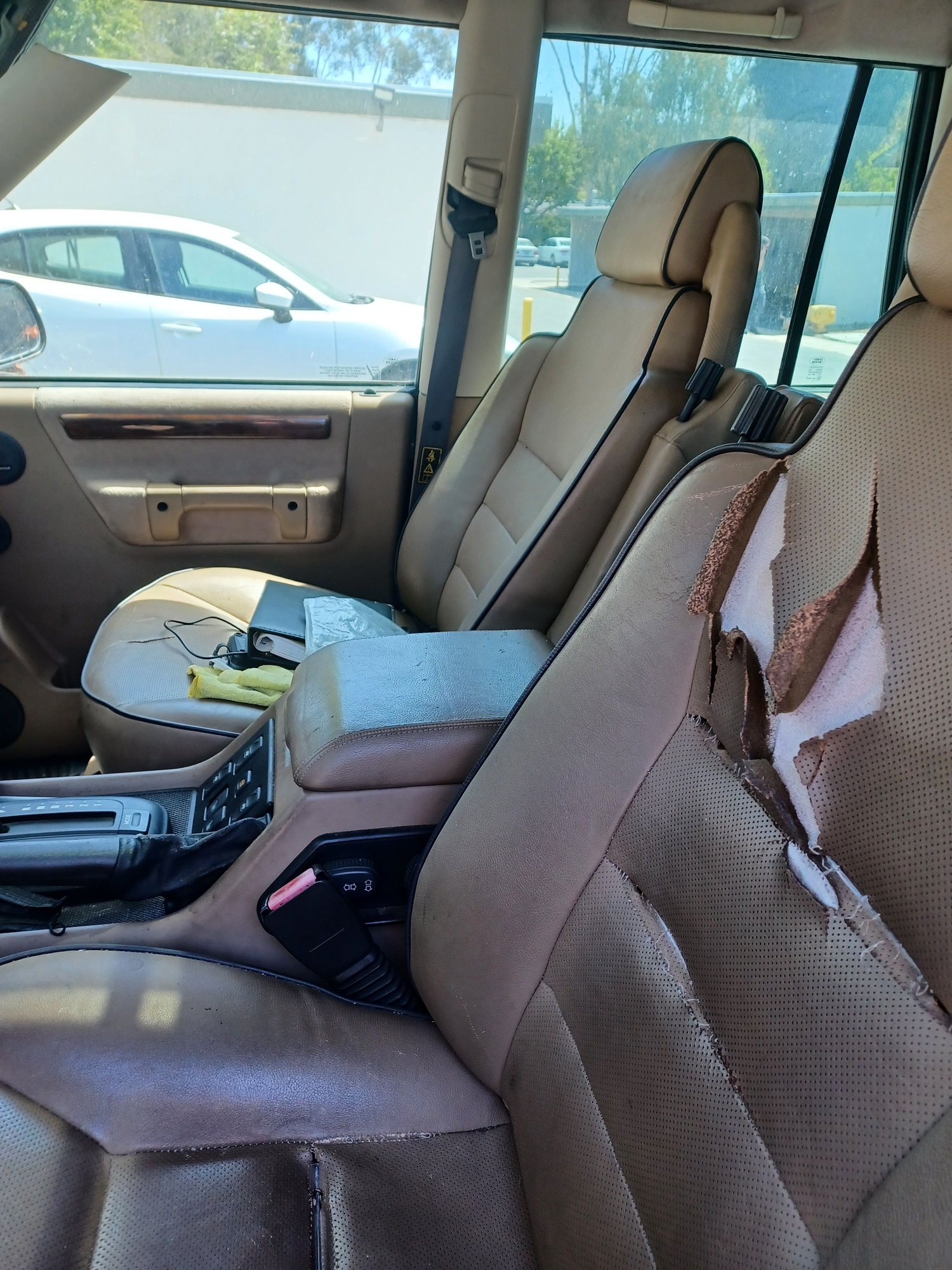 2000 Land Rover Discovery - 2000 landrover Discovery II - Used - VIN SALTY1541YA267105 - 8 cyl - 4WD - Automatic - SUV - Other - Laguna Niguel, CA 92677, United States