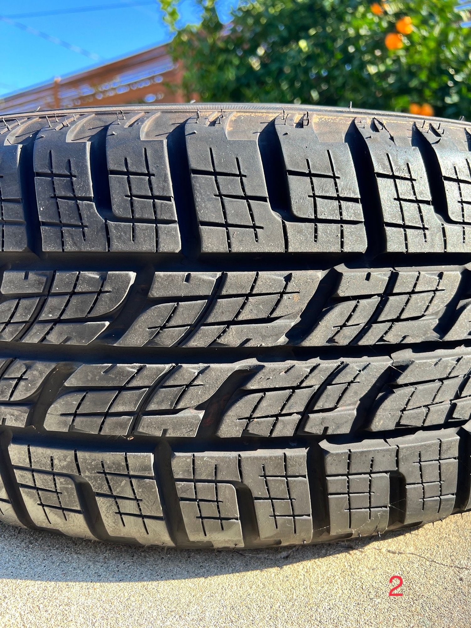 Wheels and Tires/Axles - Land Rover LR4 Stock Wheel with Spare & Tires - $990 - Used - 2014 to 2016 Land Rover LR4 - Burbank, CA 91505, United States