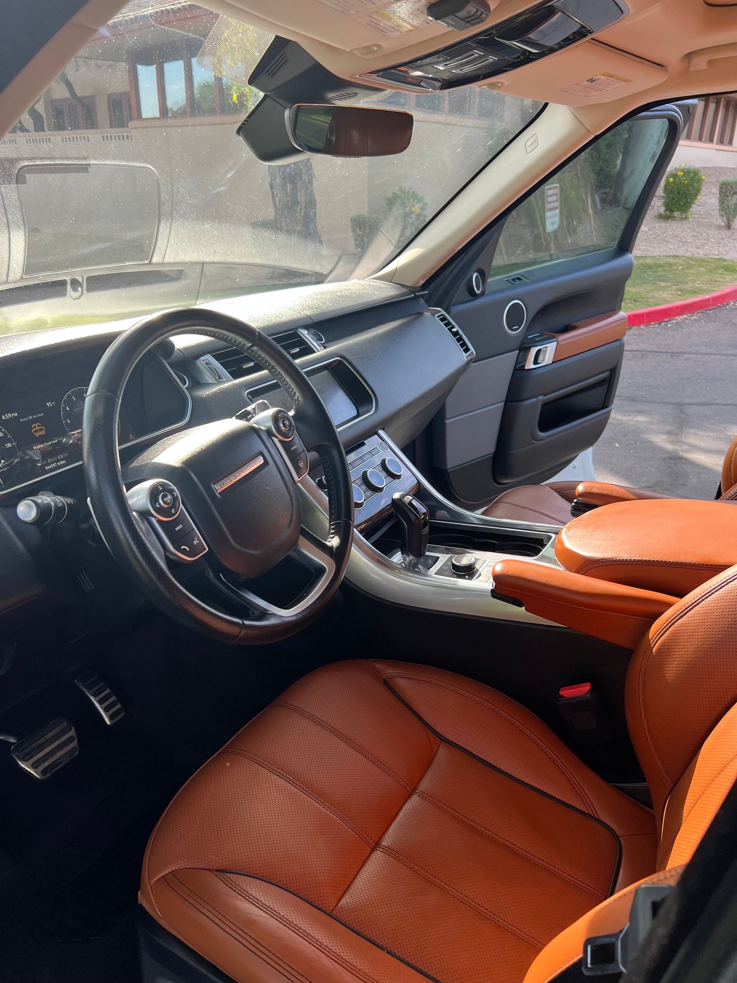 2017 Land Rover Range Rover Sport - 2017 Range Rover Sport Supercharged Dynamic 5.0L - Used - VIN SALWR2FE3HA148494 - 46,000 Miles - 4WD - Automatic - SUV - White - Phoenix, AZ 85018, United States