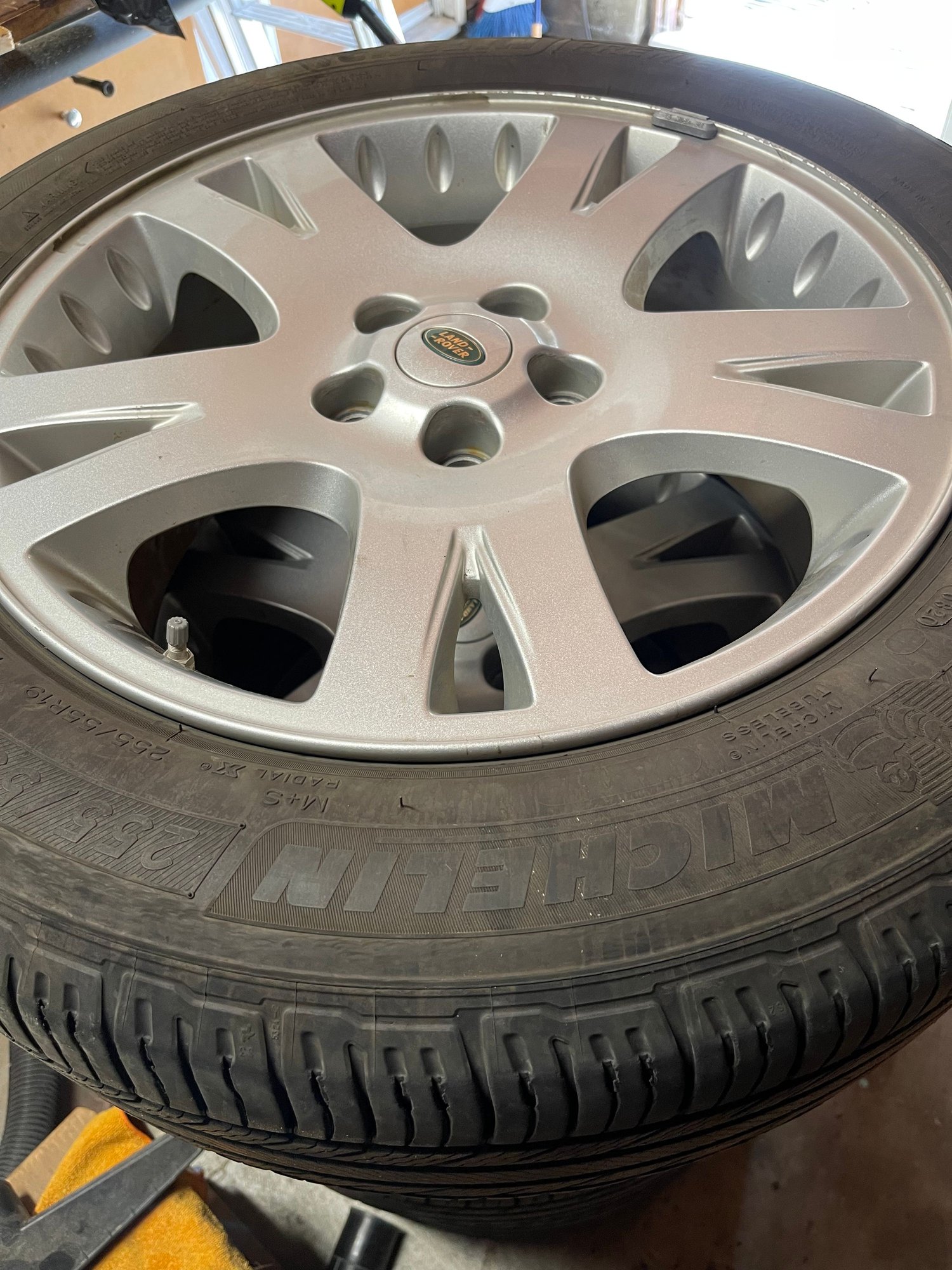 Wheels and Tires/Axles - 19 in Range Rover Sport wheels with tires - Used - 2005 to 2009 Land Rover LR3 - Chico, CA 95928, United States