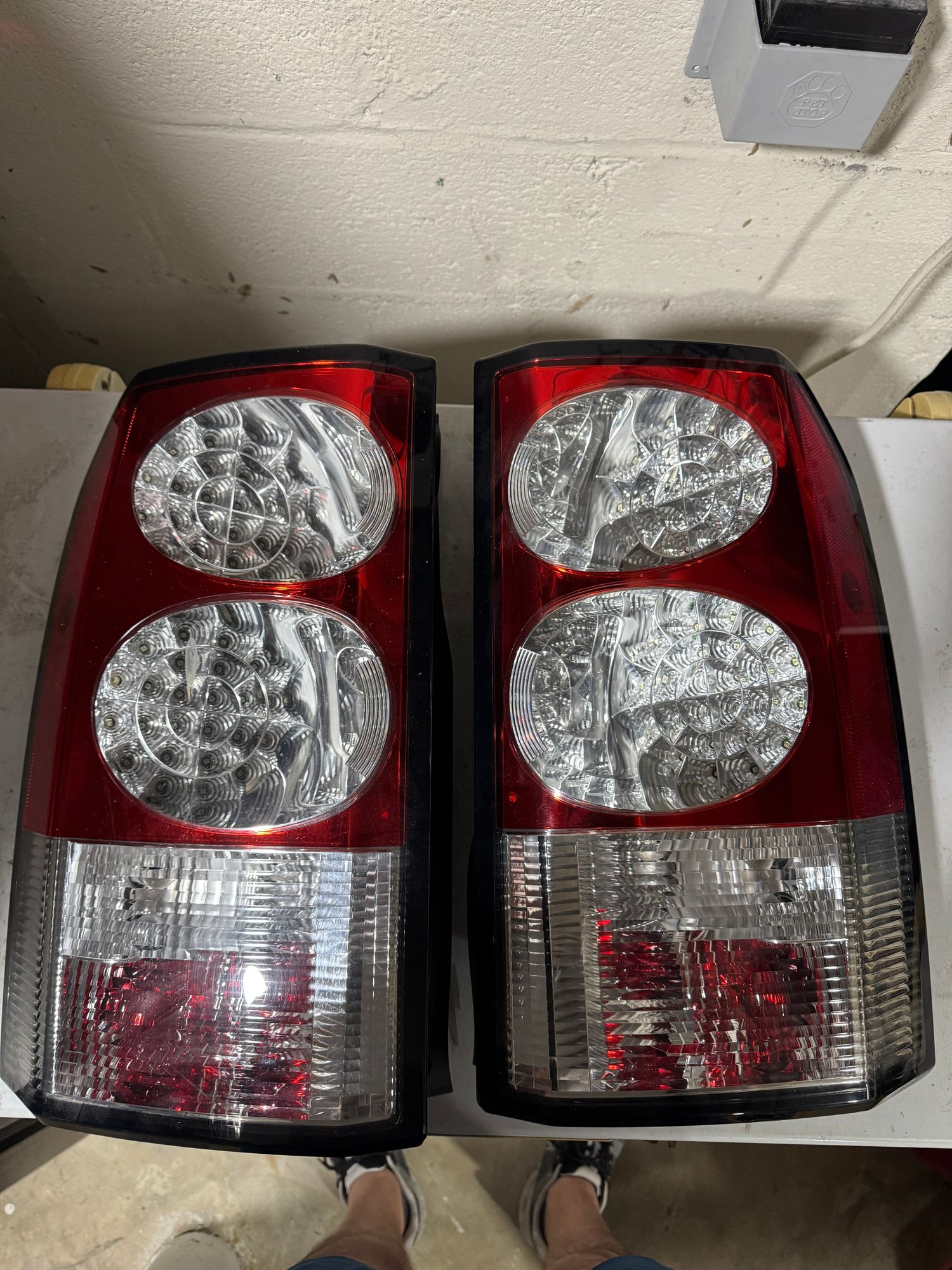 Lights - OEM Tail Lights 2012 LR4 - Used - -1 to 2026  All Models - Birmingham, AL 35243, United States