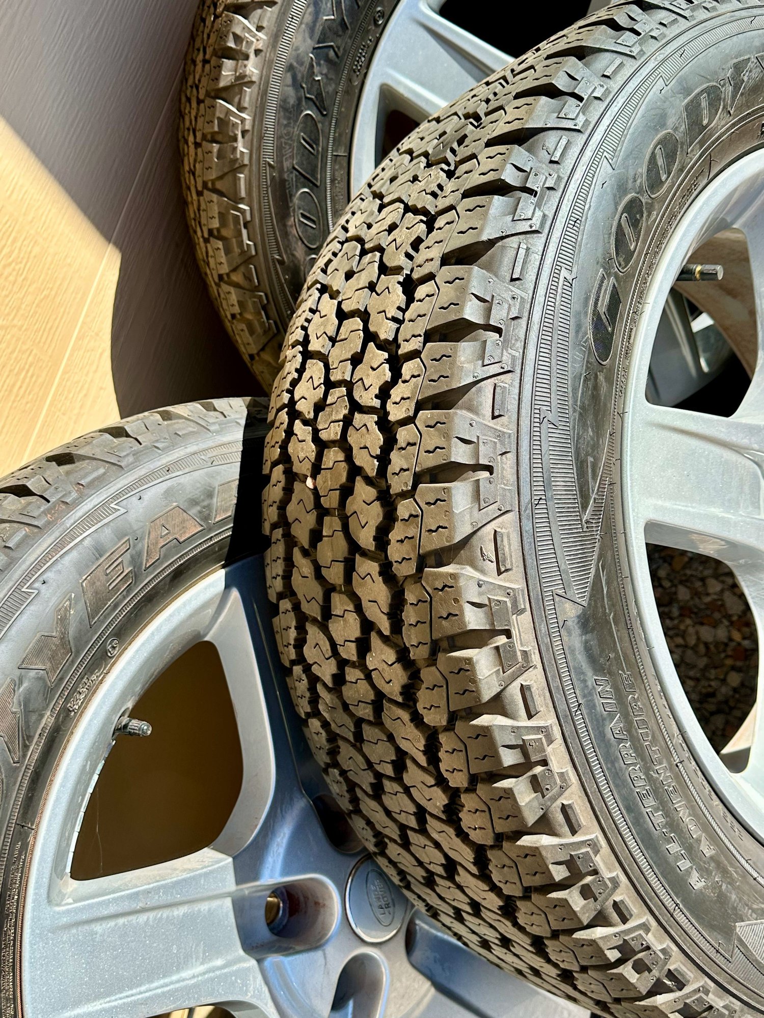 Wheels and Tires/Axles - Need to Sell - 5 Land Rover 5094 20" Wheels with Good Year A/T 255/60/20 tires - Used - 2020 to 2025 Land Rover Defender 110 - Tijeras, NM 87059, United States