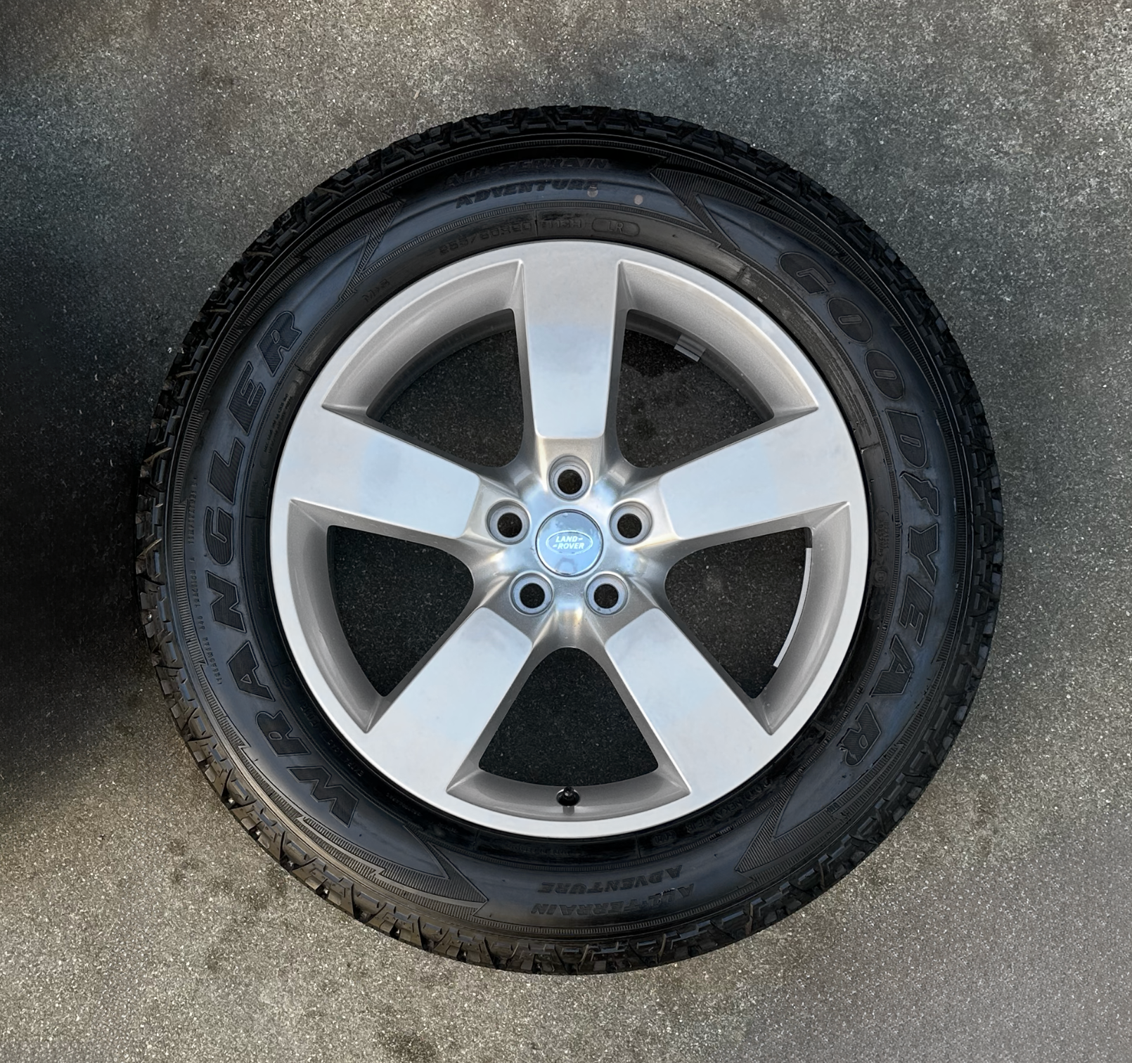 Wheels and Tires/Axles - [Five] Defender First Edition 20" Style 5098 with AT - Used - 2020 to 2027 Land Rover Defender - Burlingame, CA 94010, United States