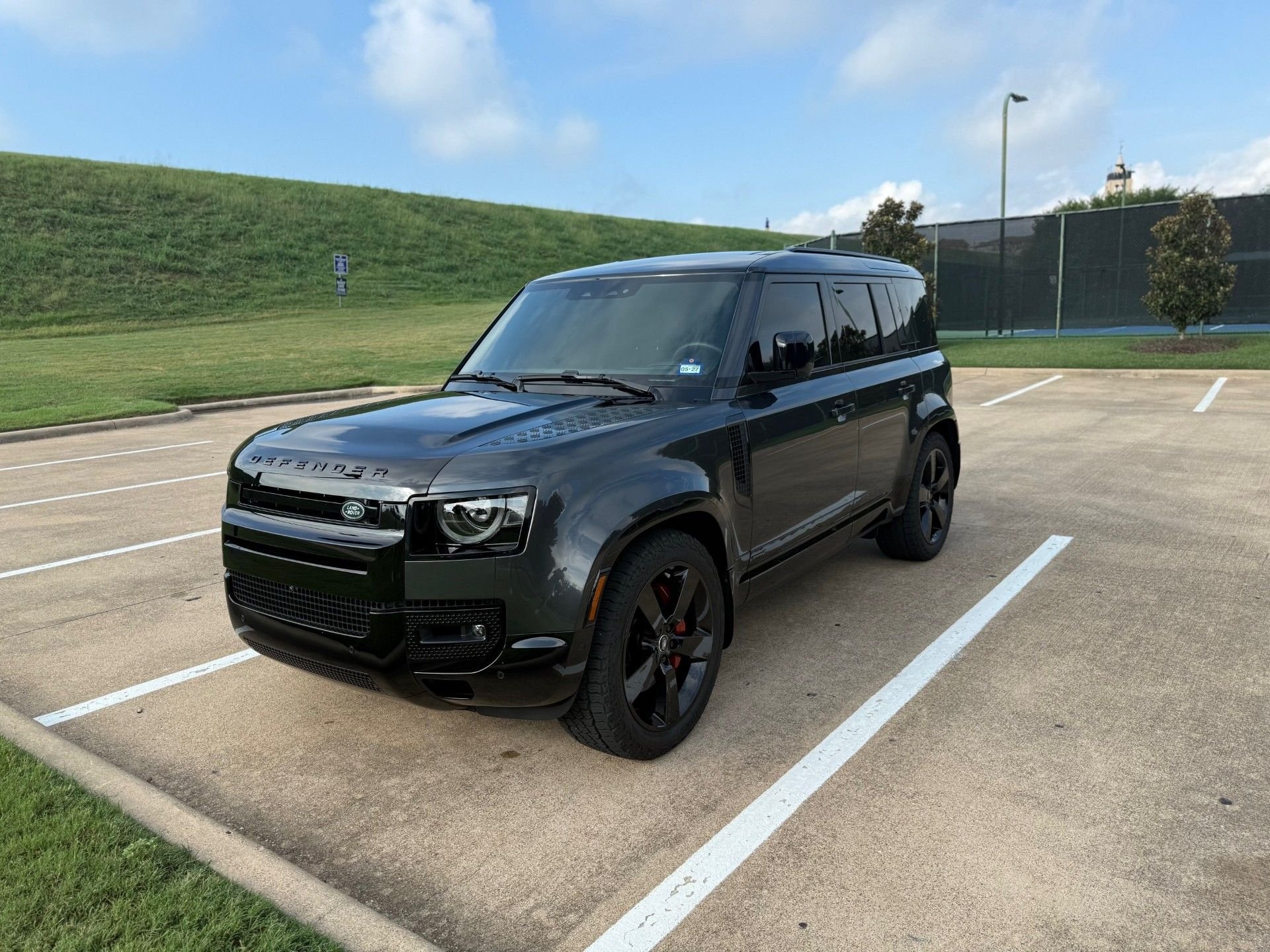 2025 Land Rover Defender - 2025 Defender X Carpathian Grey - Used - VIN SALEX7EU7S2445017 - 4,600 Miles - 6 cyl - AWD - Automatic - SUV - Plano, TX 75074, United States