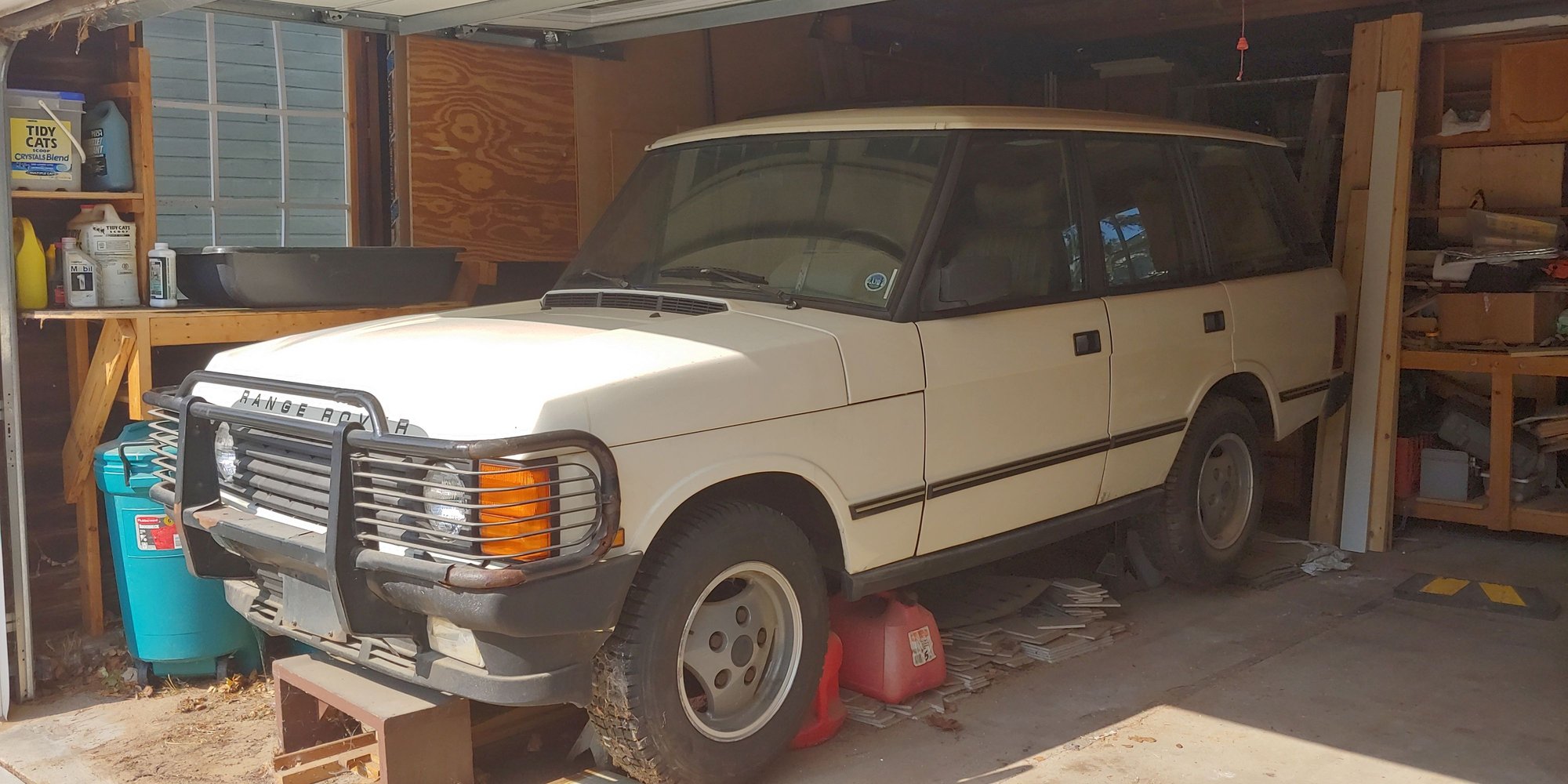 1989 Land Rover Range Rover - For Sale:  1989 Range Rover Classic - Used - VIN salhv1248ka379863 - 8 cyl - 4WD - Automatic - SUV - White - Sheboygan, WI 53081, United States