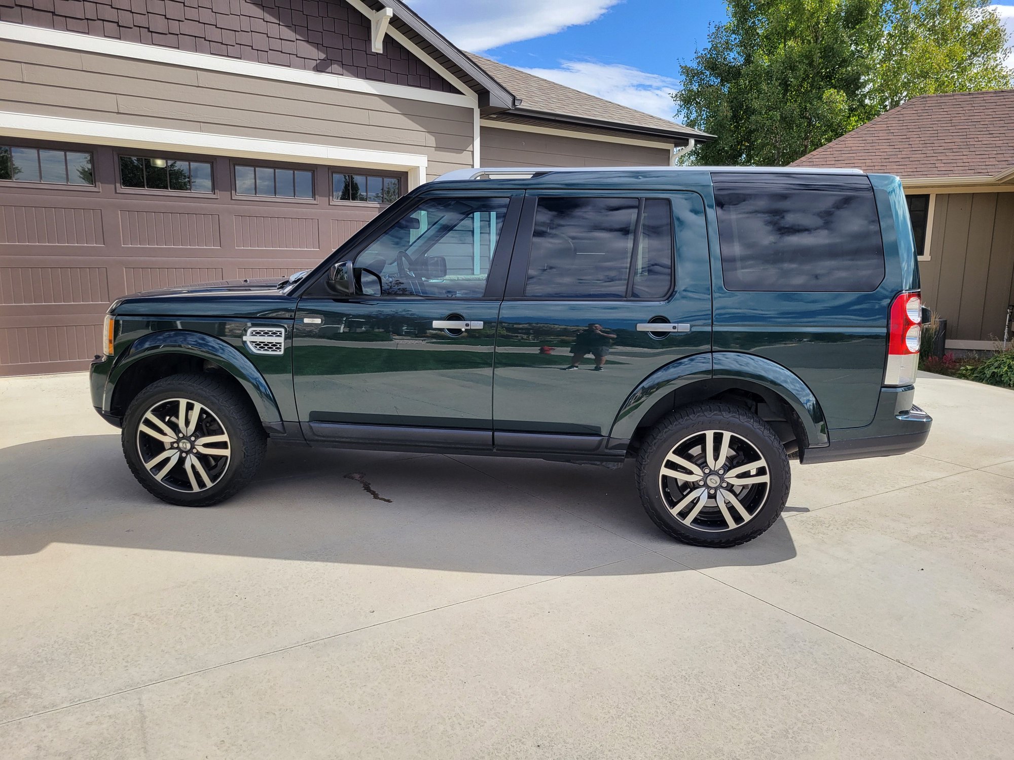 2012 Land Rover LR4 - 2012 Land Rover LR4 HSE Lux For Sale - Used - VIN SALAK2D49CA643901 - 156,600 Miles - 8 cyl - 4WD - Automatic - SUV - Other - Billings, MT 59106, United States