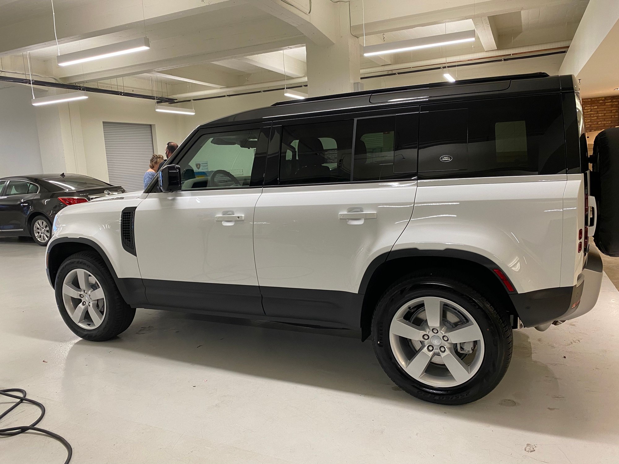 Wheels and Tires/Axles - Trade Silver for Black/Gray Defender Wheels? - New or Used - 2020 to 2022 Land Rover Defender 110 - Bass Lake, CA 93604, United States