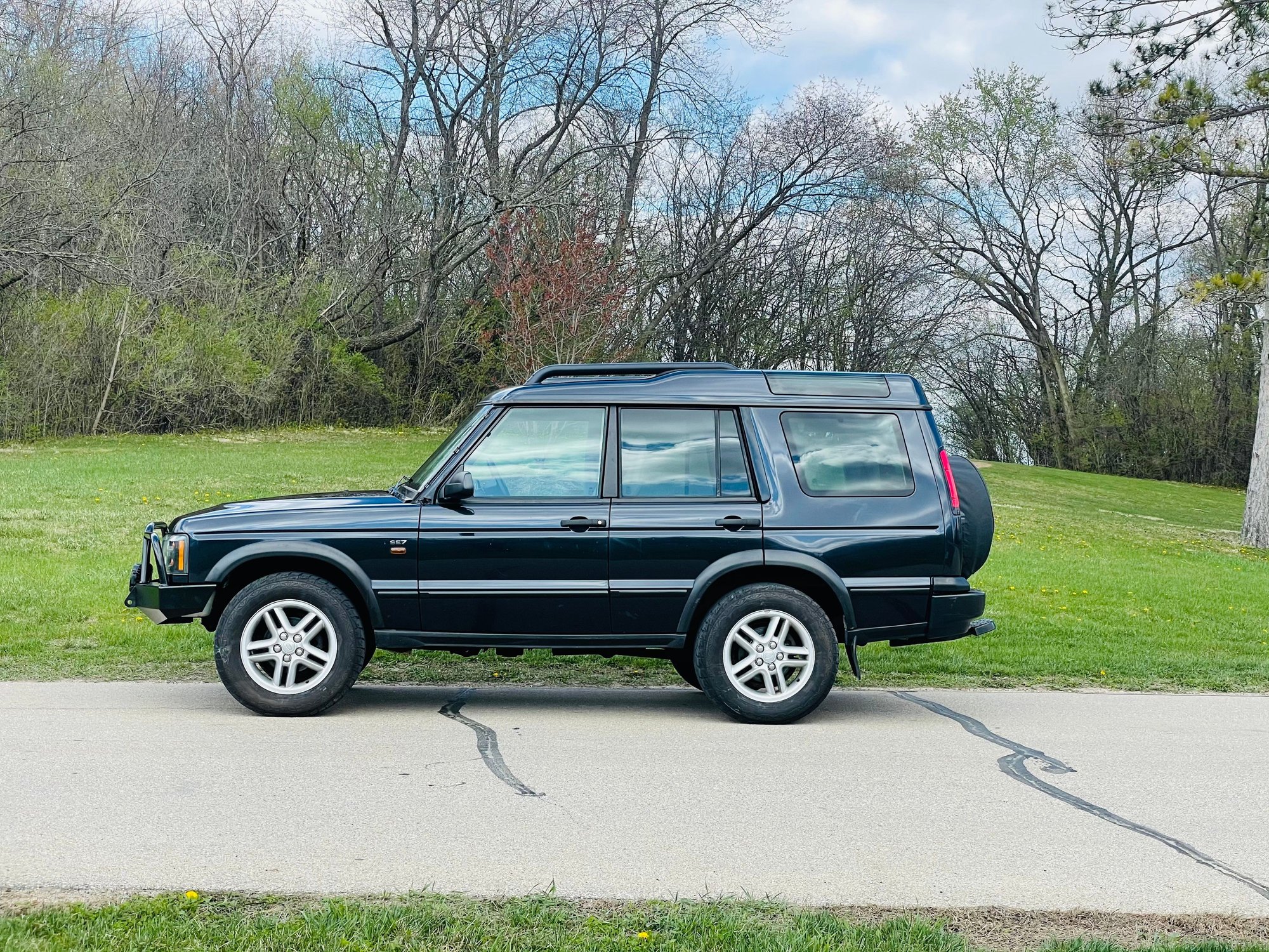 2004 Land Rover Discovery - 2004 Discovery 2 for sale - Used - VIN SALTW19424A865830 - 185,000 Miles - 8 cyl - 4WD - Automatic - SUV - Blue - Lake Geneva, WI 53147, United States
