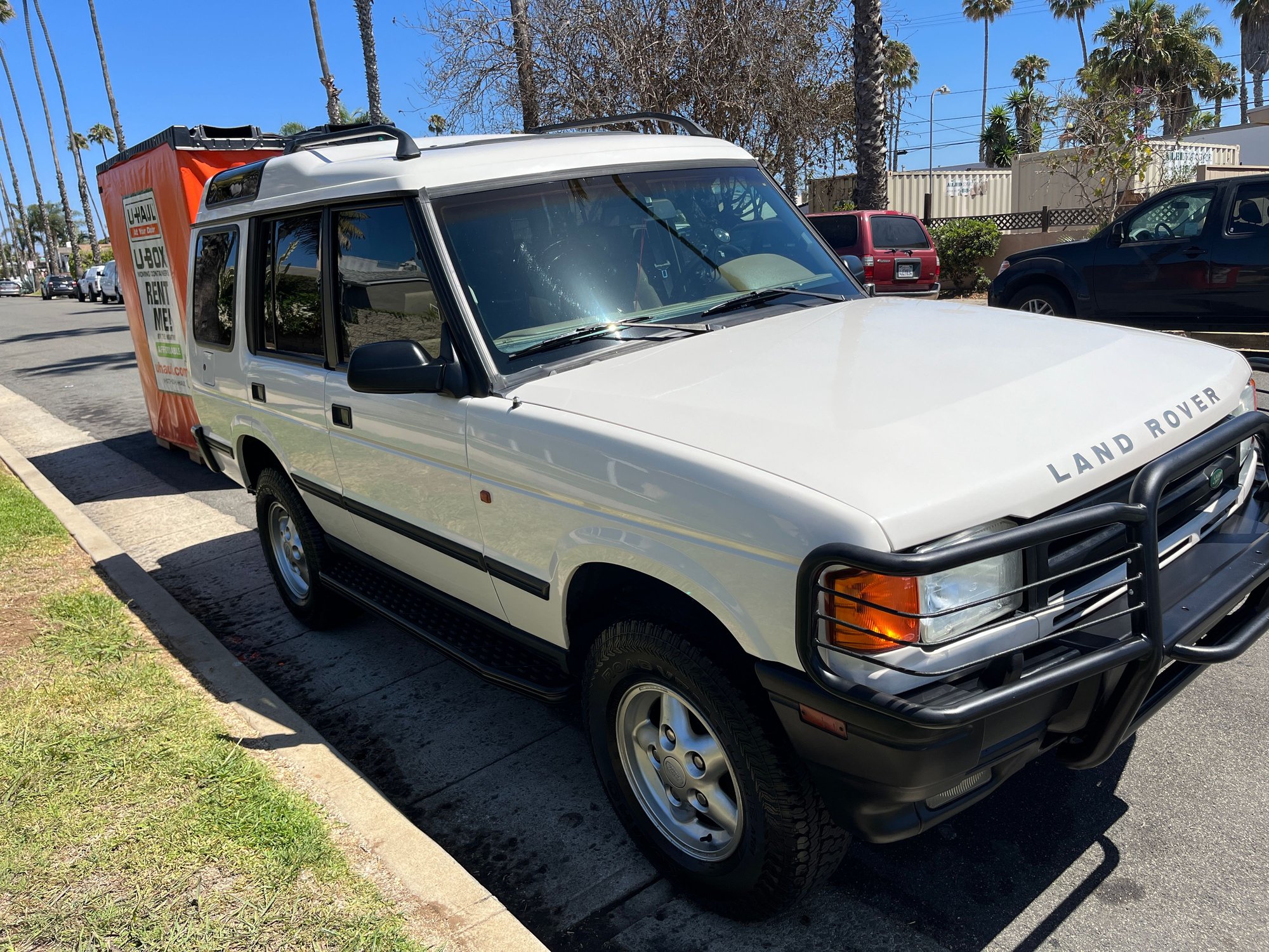 1996 Land Rover Discovery - 1996 Land Rover Discovery - Used - VIN 99999999 - 8 cyl - 4WD - Automatic - Wagon - White - Wilmington, NC 28411, United States