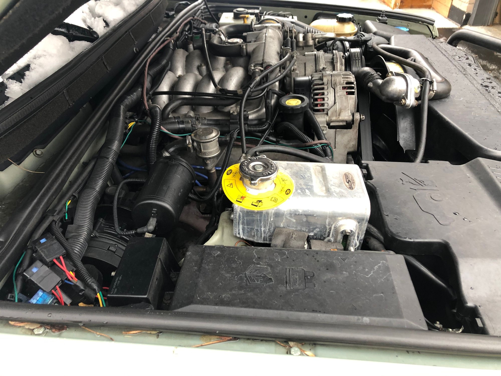 2004 Land Rover Discovery - 2004 discovery - Used - VIN SALTW19404A842448 - 71,000 Miles - 8 cyl - 4WD - Automatic - SUV - Other - Cambridge, ON N1R7J7, Canada