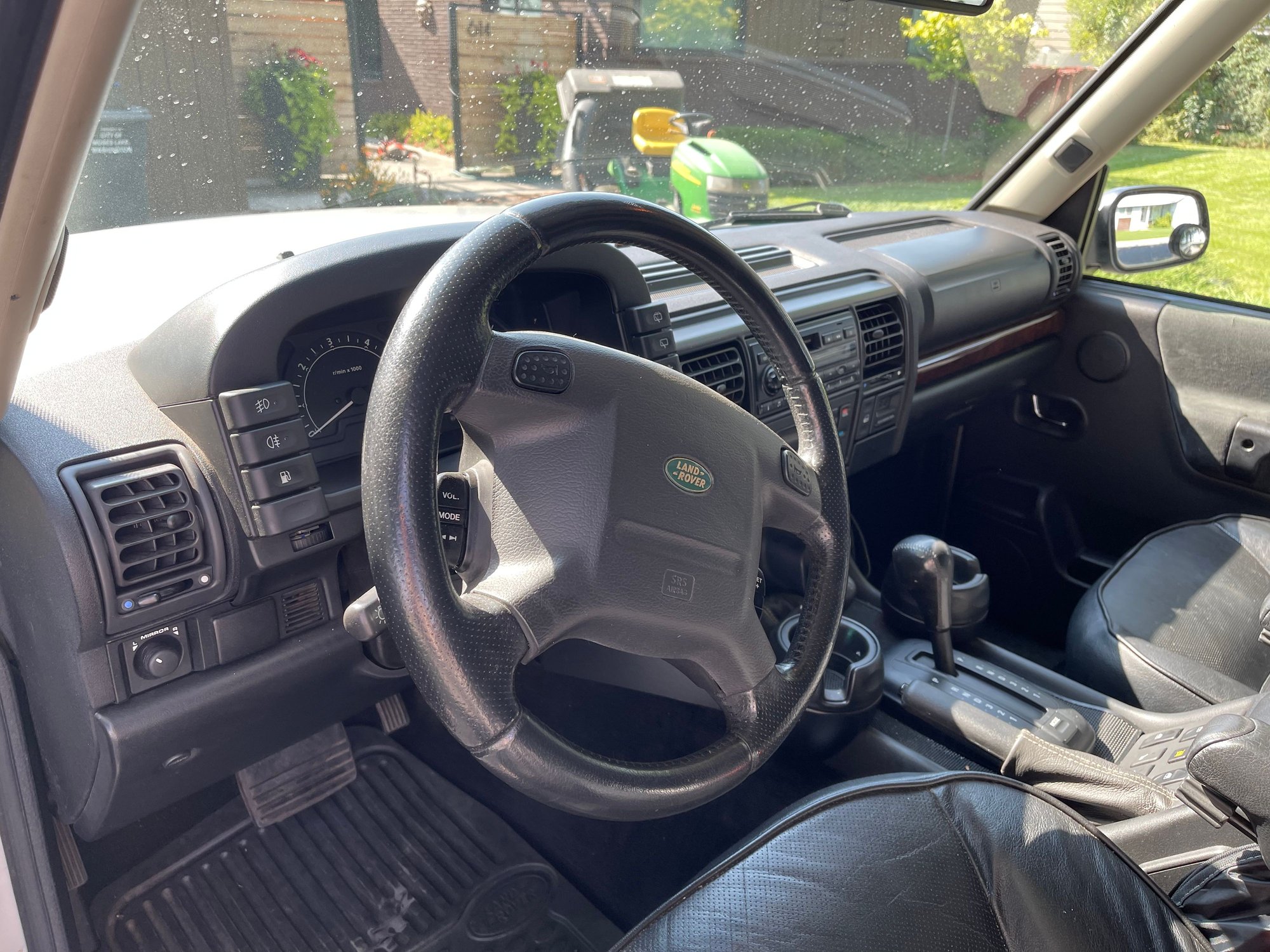 2003 Land Rover Discovery - Awesome lifted Disco - Used - VIN SALTW16473A772885 - 160,000 Miles - 8 cyl - 4WD - Automatic - SUV - Silver - Moses Lake, WA 98837, United States
