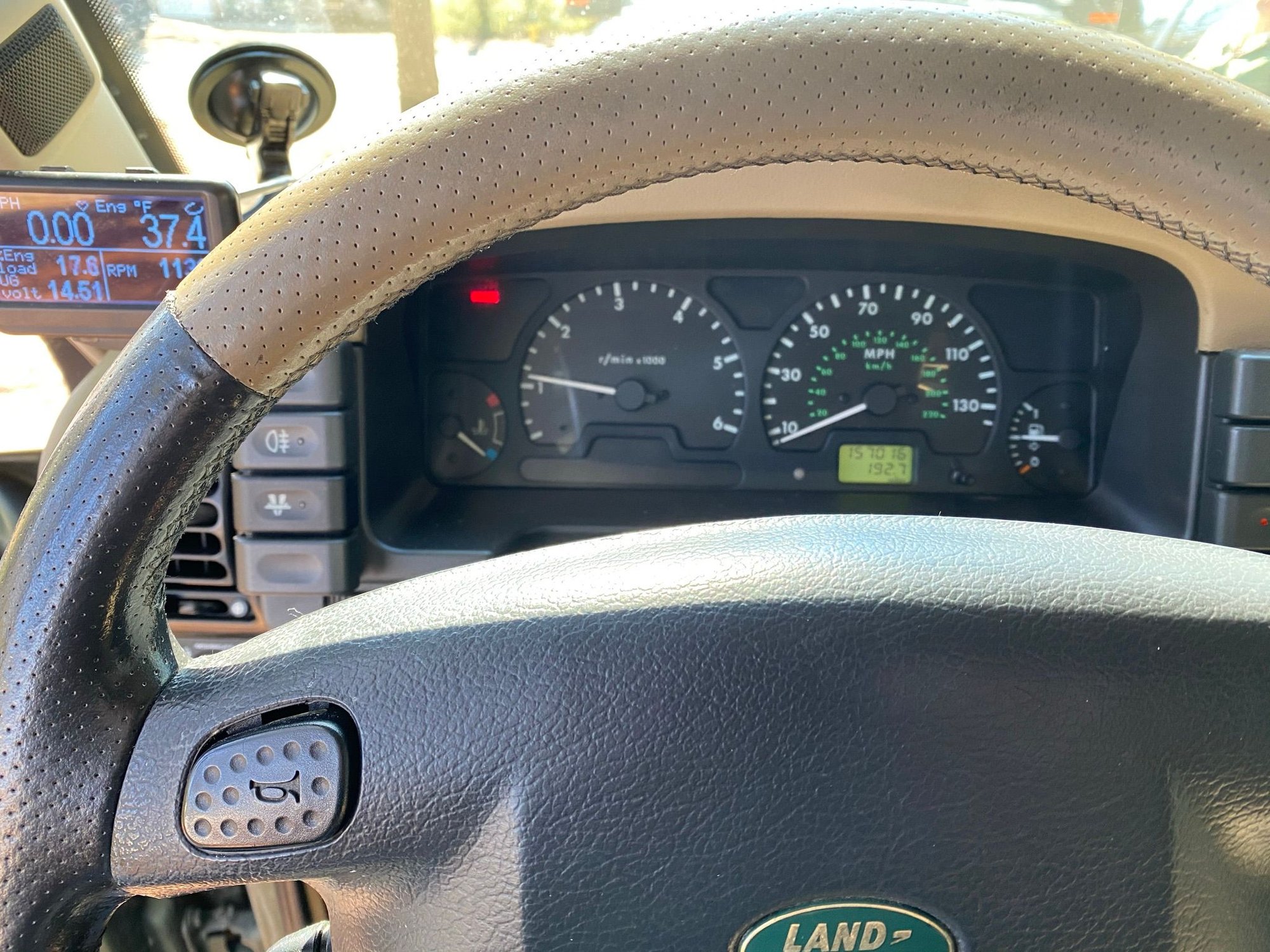 2000 Land Rover Discovery - 2000 DII 7 Seater, Rear Air - Used - VIN SALTY1240YA274888 - 156,000 Miles - 8 cyl - 4WD - Automatic - SUV - Other - Fayetteville, NC 28304, United States
