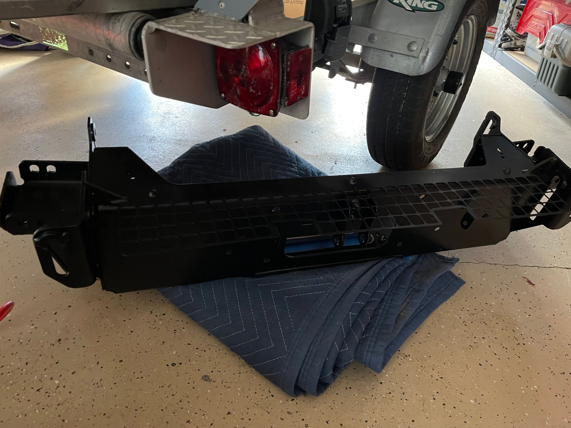 Accessories - New Defender new OEM Winch mount,Warn Winch, mud flaps, rear recovery bumper rings - New - 2020 to 2022 Land Rover Defender - Sammamish, WA 98074, United States