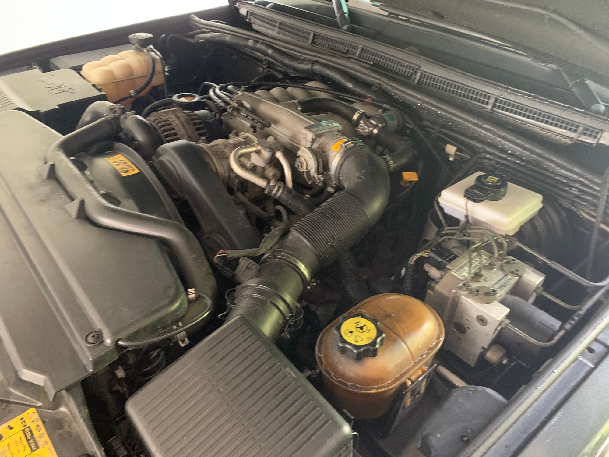 2000 Land Rover Discovery - 2000 Discovery II - Used - VIN SALTY1240YA27379 - 166,327 Miles - 8 cyl - AWD - Automatic - SUV - Gray - St Augustine, FL 32084, United States