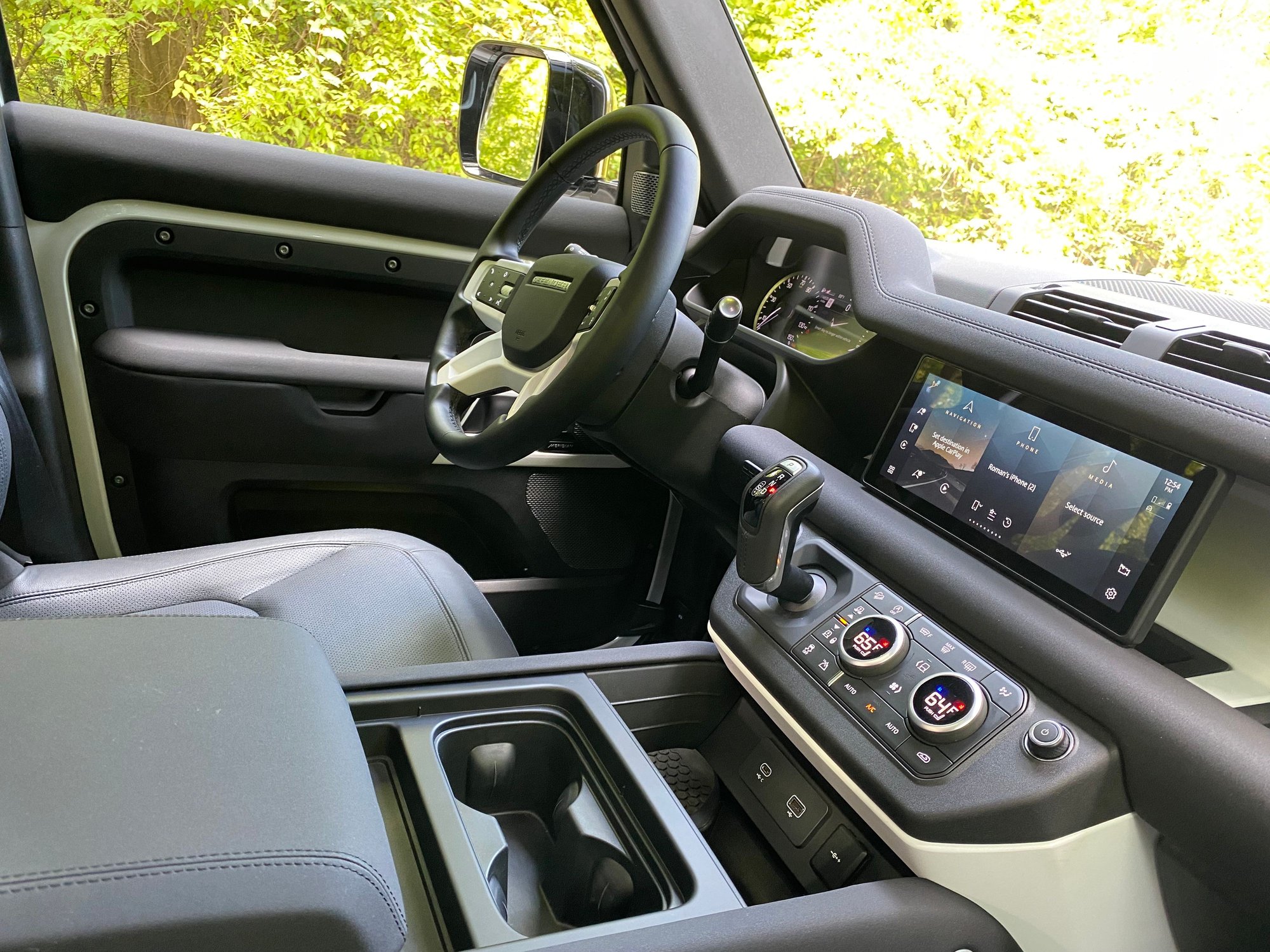 2023 Land Rover Defender - 2023 Land Rover Defender 30th anniversary for sale! - Used - VIN salej7ex3p2113336 - 14,500 Miles - 4 cyl - 4WD - Automatic - SUV - White - Rochester Hills, MI 48309, United States