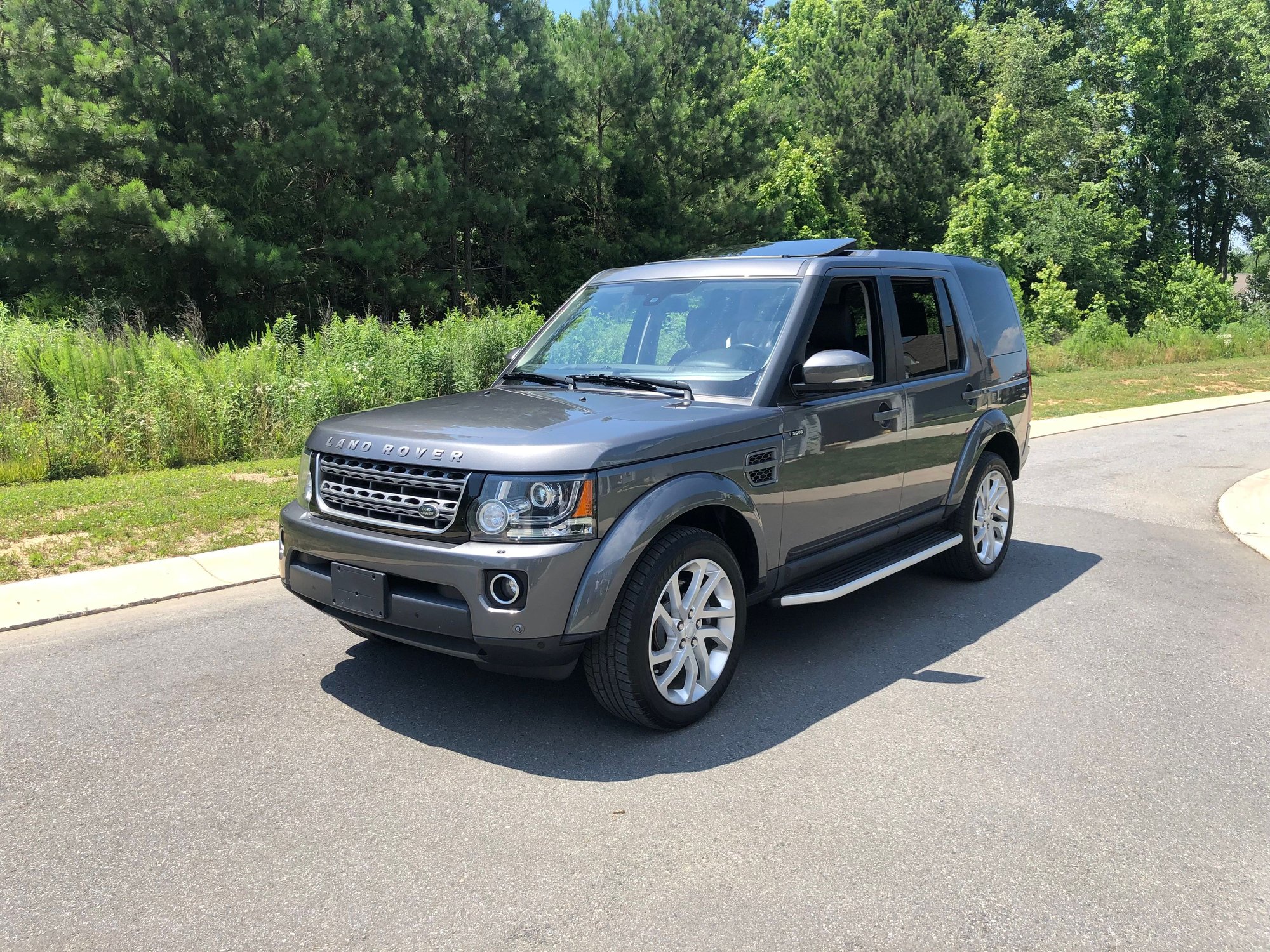 2016 Land Rover LR4 - 2016 LR4 - W/New Bullet Proof Motor - Used - VIN SALAG2V62GA830257 - 102,000 Miles - 6 cyl - AWD - Automatic - SUV - Gray - Davidson, NC 28036, United States