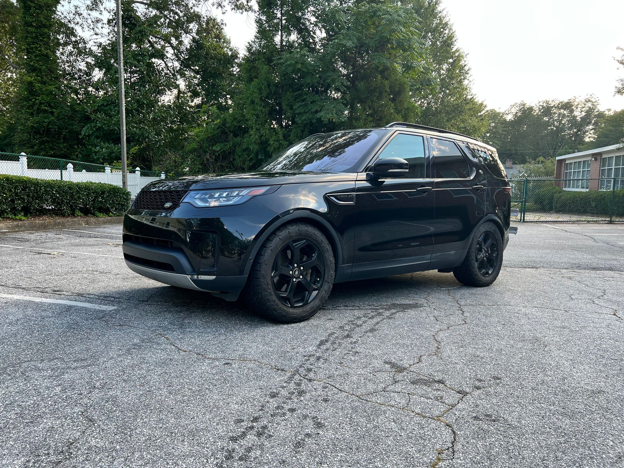 2019 Land Rover Discovery - '19 Discovery TD6 HSE 83k miles - Used - VIN SALRR2RKXKA085285 - 84,000 Miles - 6 cyl - AWD - Automatic - SUV - Black - Atlanta, GA 30310, United States