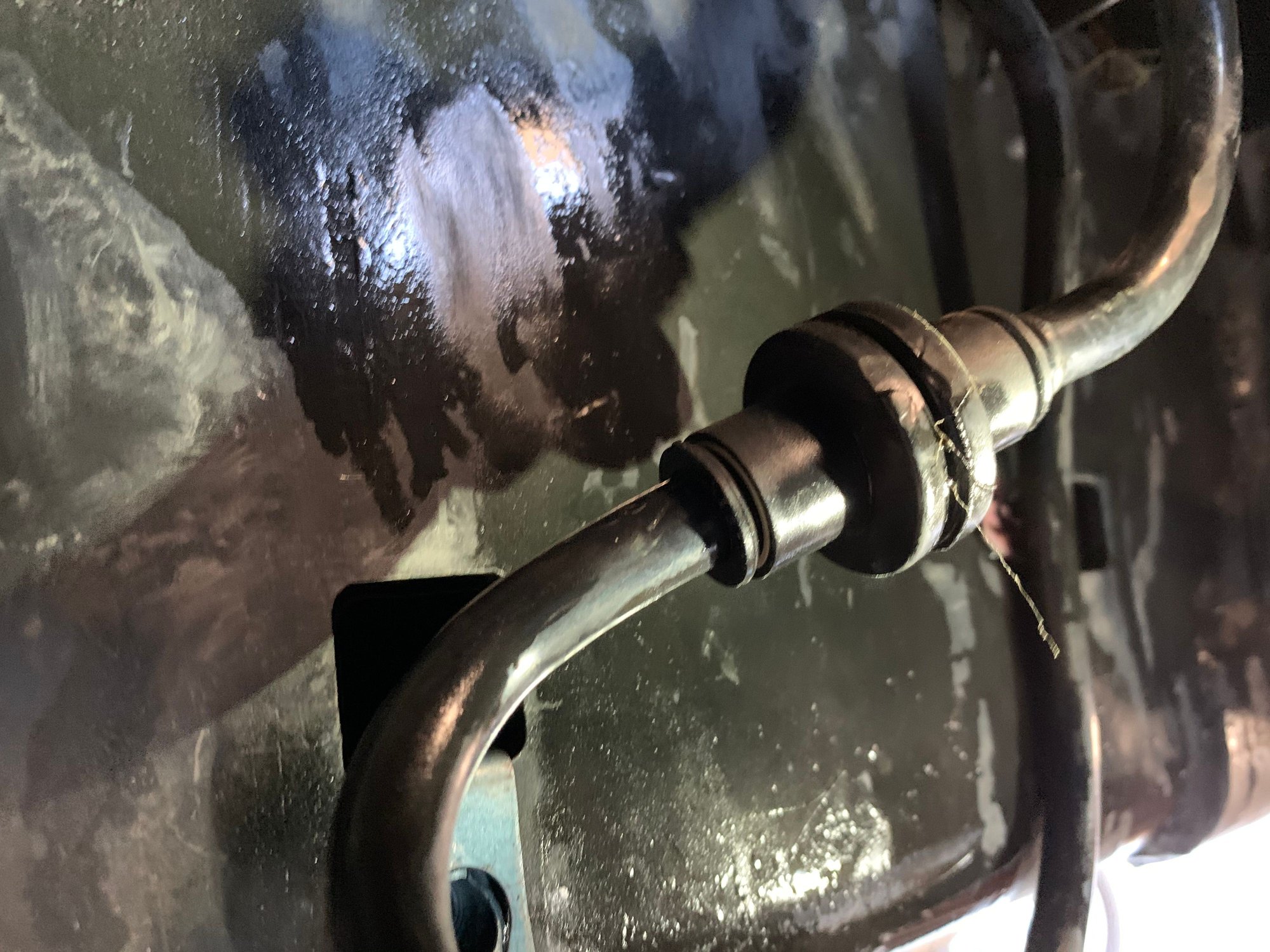 Air Suspension leak, What's this? Land Rover Forums Land Rover